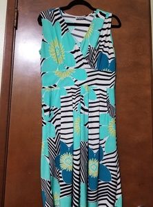 Karina dresses Penelope dress with pockets